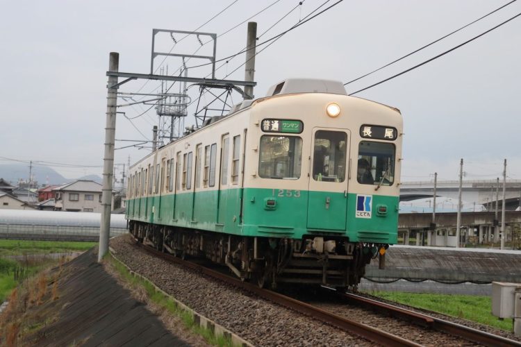 ことでん長尾線の電車